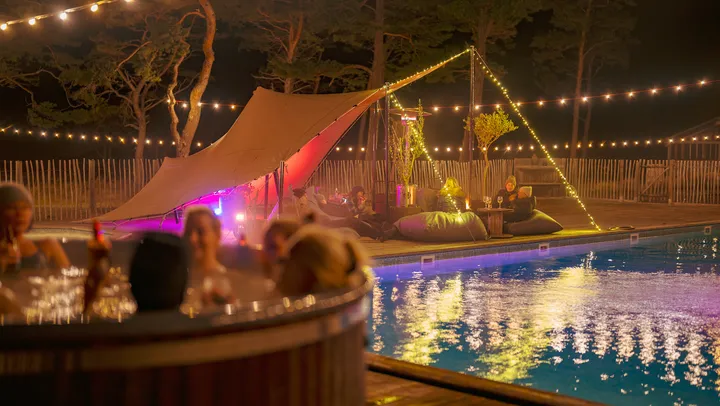 Afterwork med bastu, badtunna & kalla bad på Vidhave, Visby. – Visby