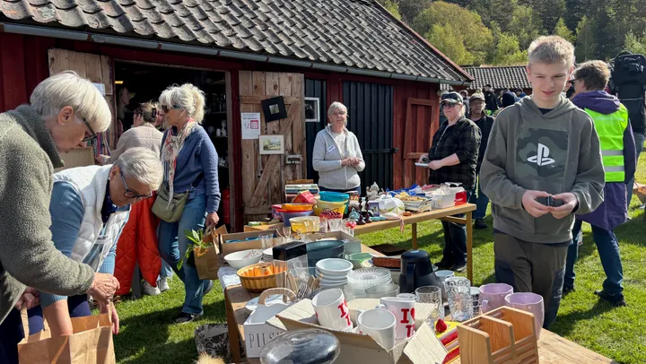 Storloppis på Bräcke Hembygdsgård  – Hjälteby