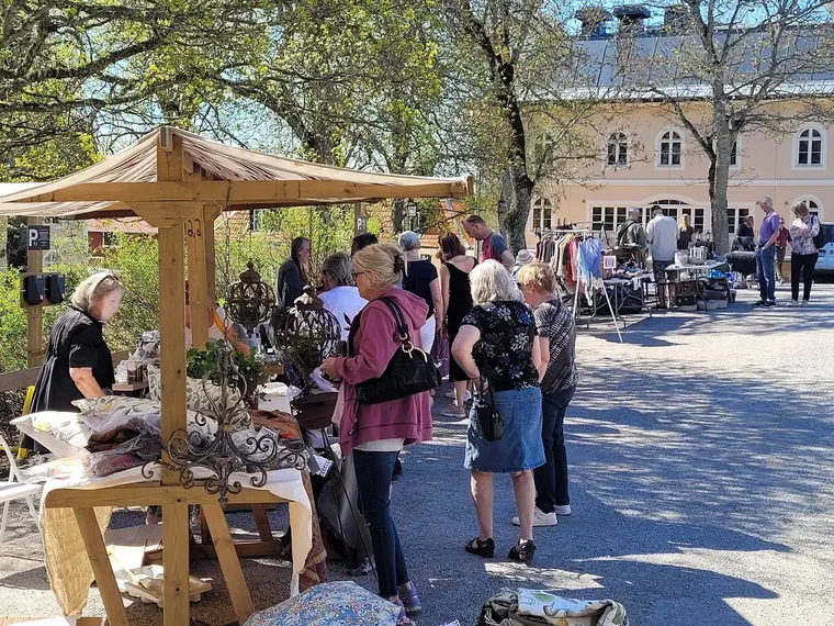 INSTÄLLT! Skördemarknad – Johannesbergs slott – Rimbo