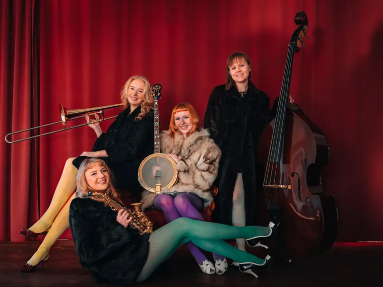 The Carling Sisters – Skebobruk
