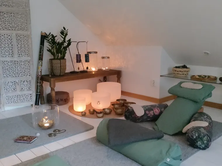 Restorative yoga med Gongbad  – Norrtälje