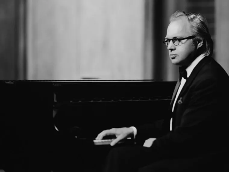 Musik i höstkväll, Roland Pöntinen, piano – Klintehamn
