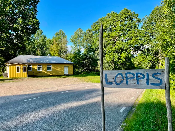 Loppis i Liareds bygdegård