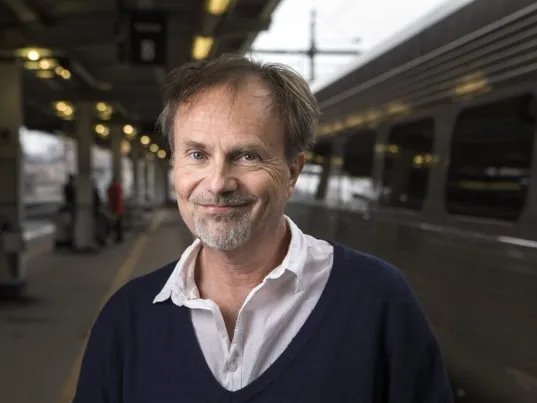 Föreläsning: Om att resa med tåg med PJ Andersson