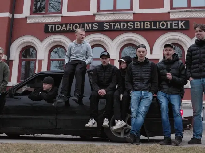 Filmvisning av  “Kör bara kör!” 