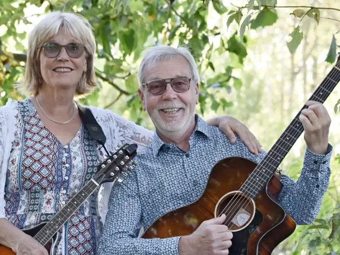 Musikunderhållning med Herr & Fru Hackspett 