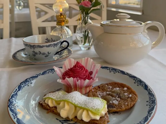 Afternoon Tea på Kanalhotellet