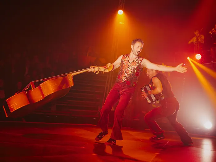 I Love You Two - Circus I Love You / Riksteatern